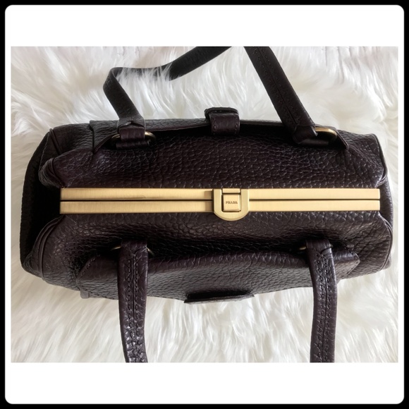 Prada burgandy doctor's leather bag - Picture 4 of 8